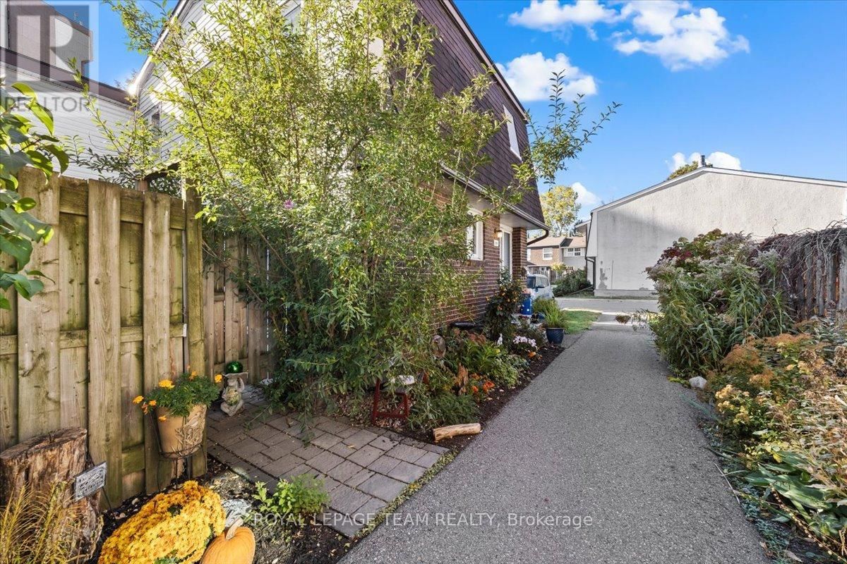 221 - 3310 SOUTHGATE ROAD Image 34