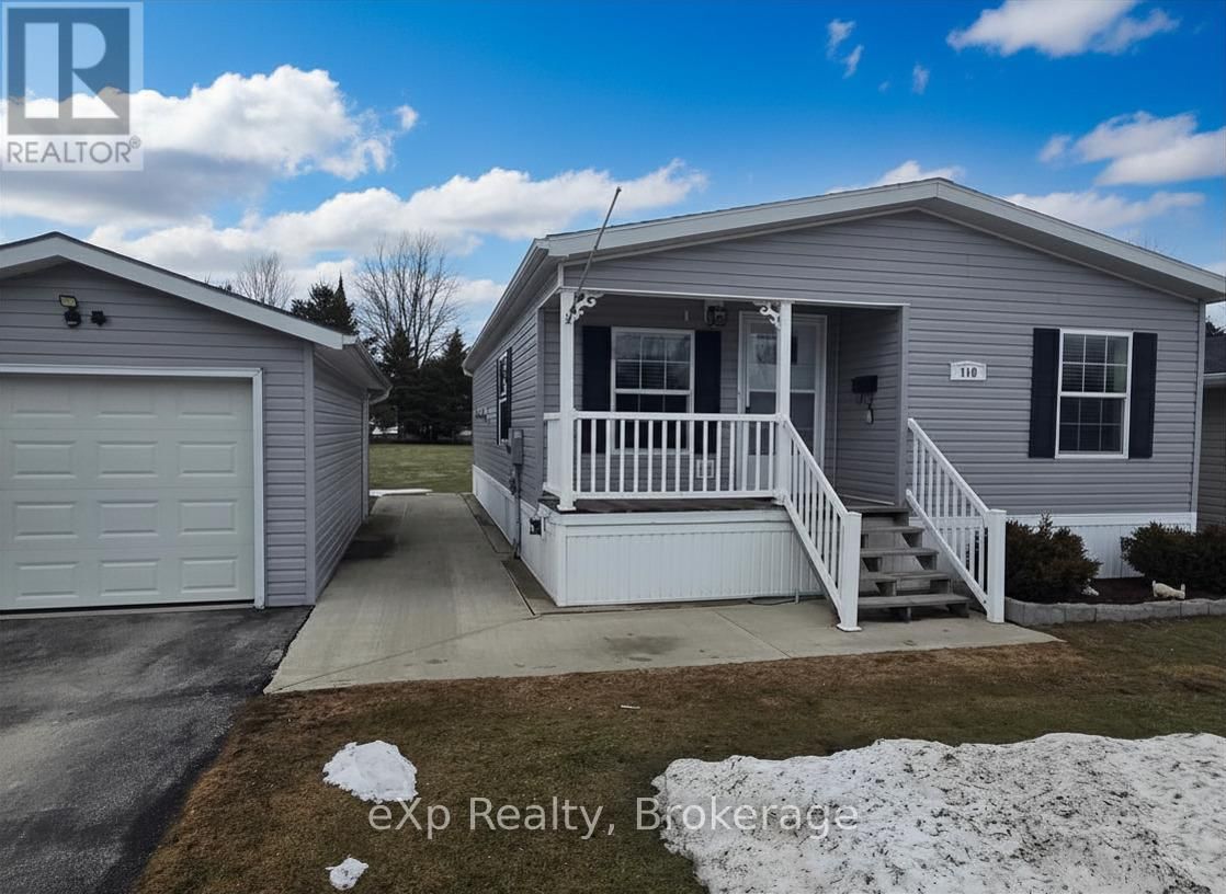 110 ROSEWOOD DRIVE Image 1