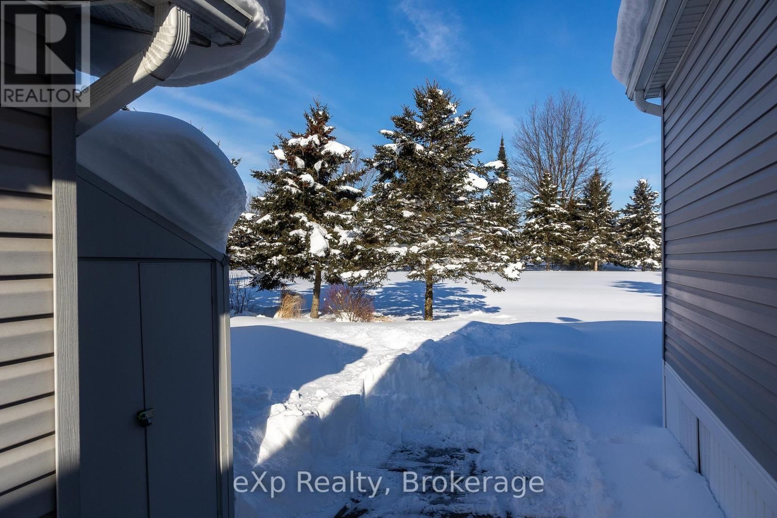 110 ROSEWOOD DRIVE Image 27