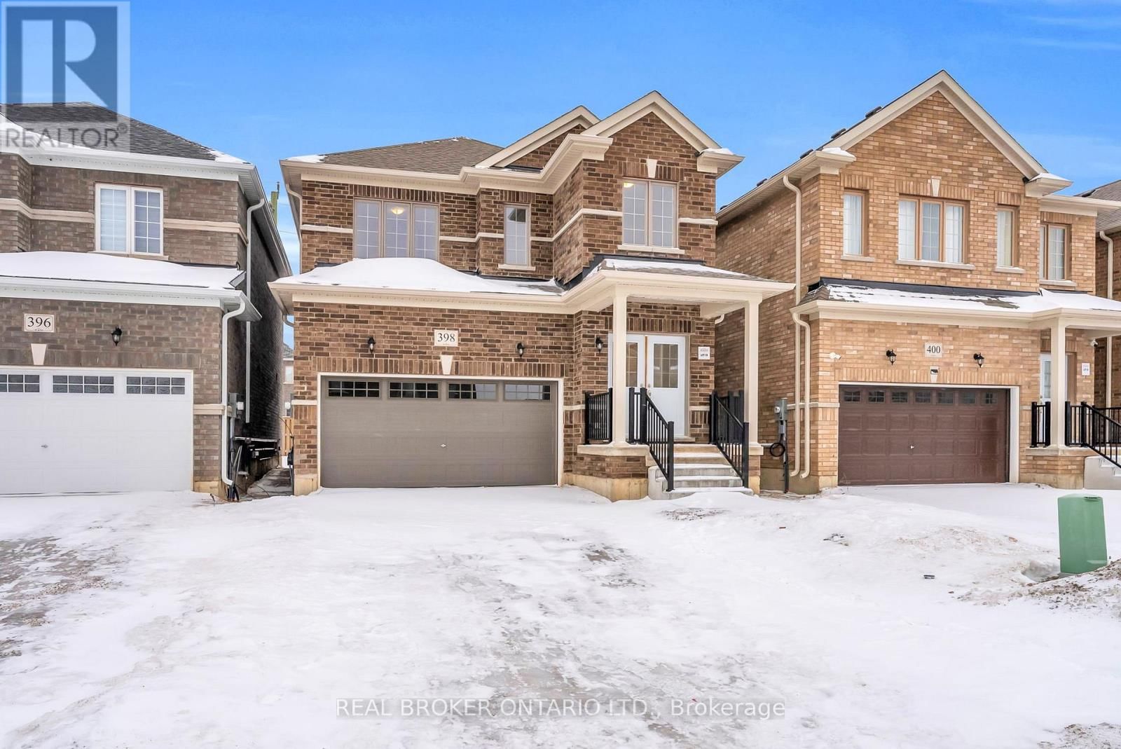 398 VANDUSEN AVENUE Image 2