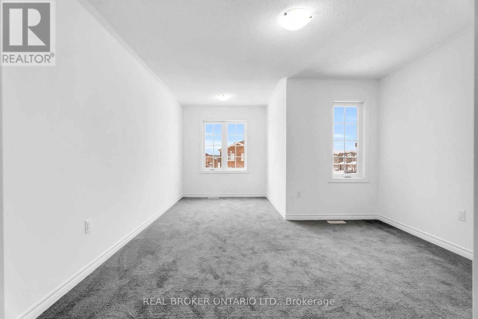 398 VANDUSEN AVENUE Image 34