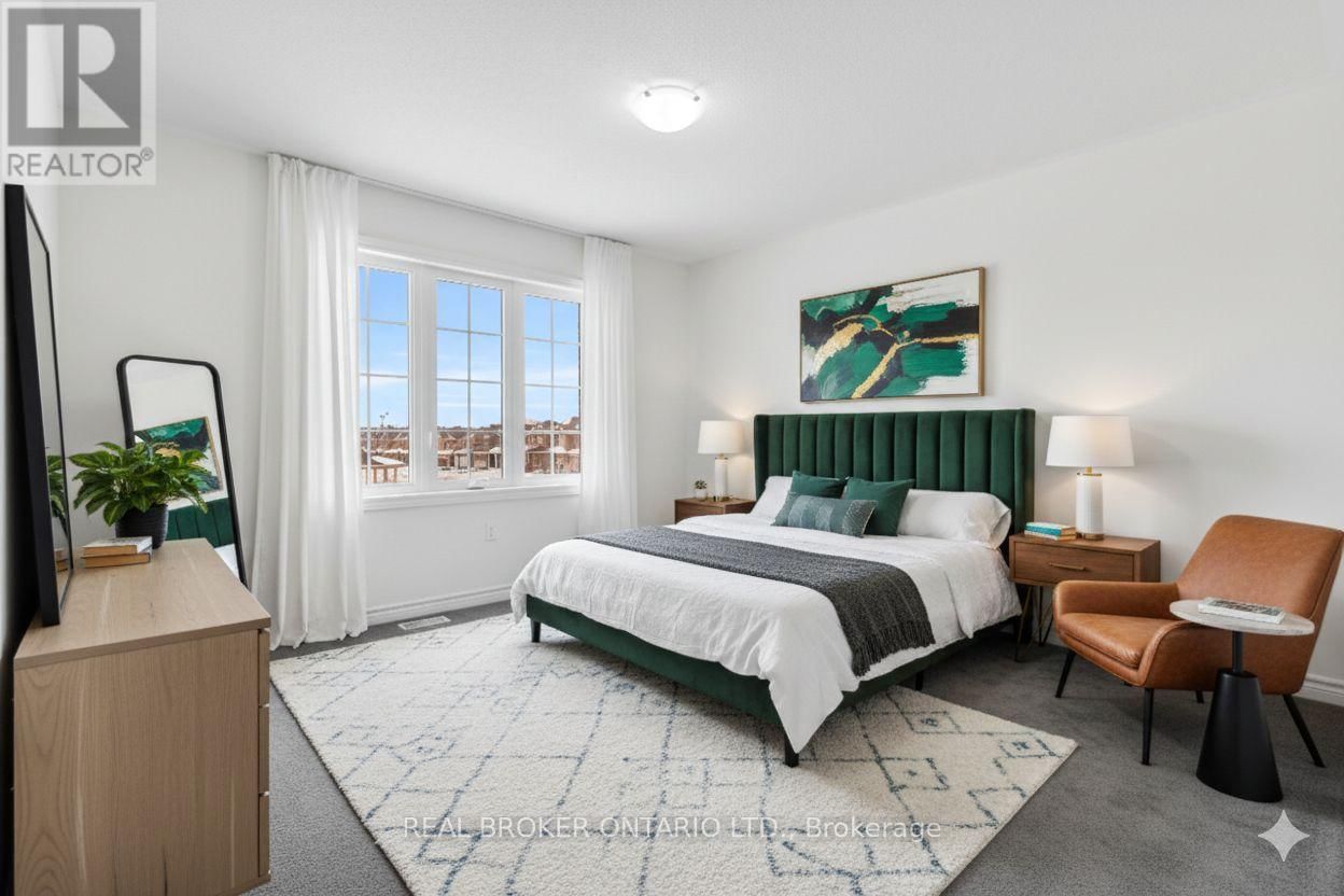 398 VANDUSEN AVENUE Image 38