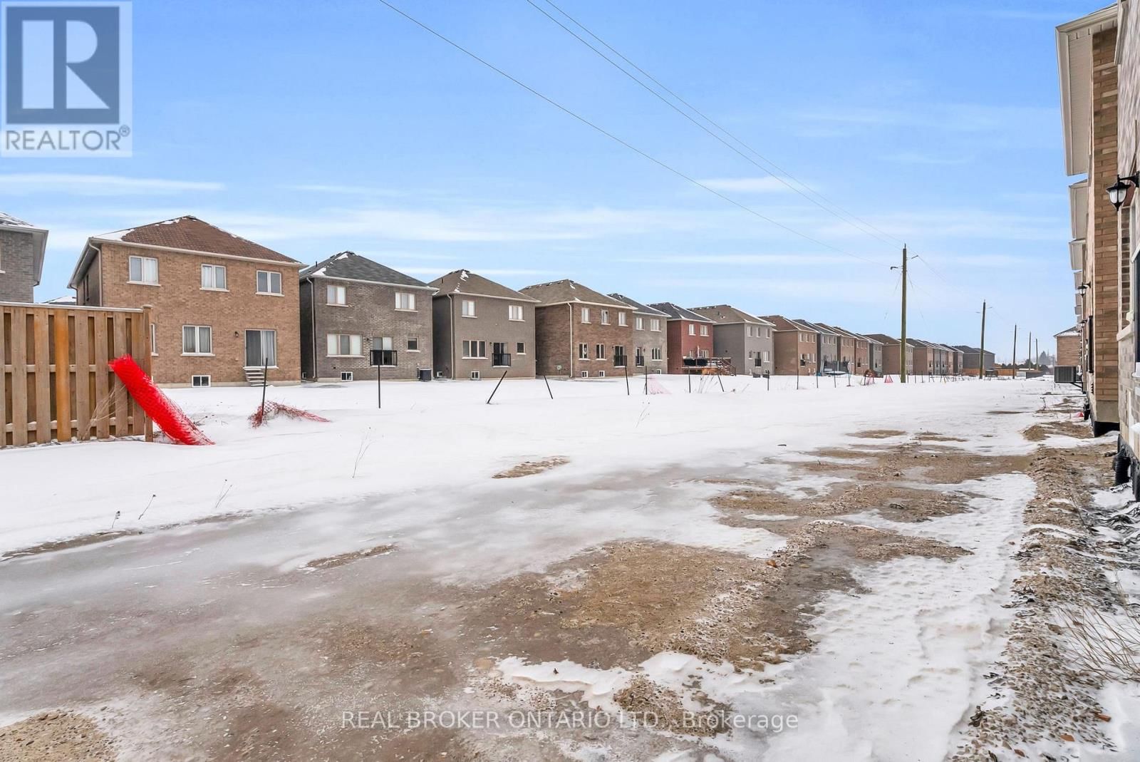 398 VANDUSEN AVENUE Image 40