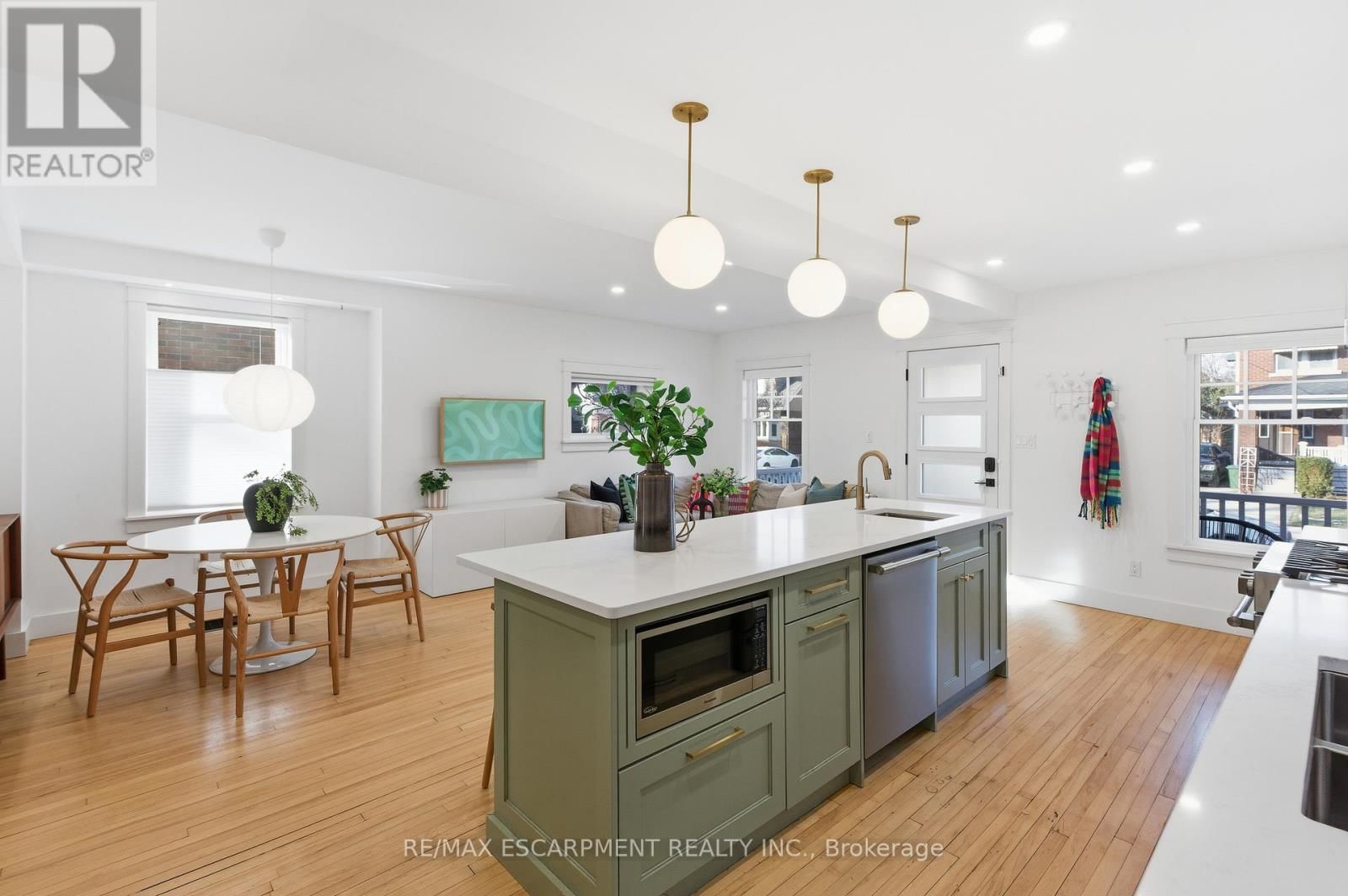 73 ARKELL STREET Image 15