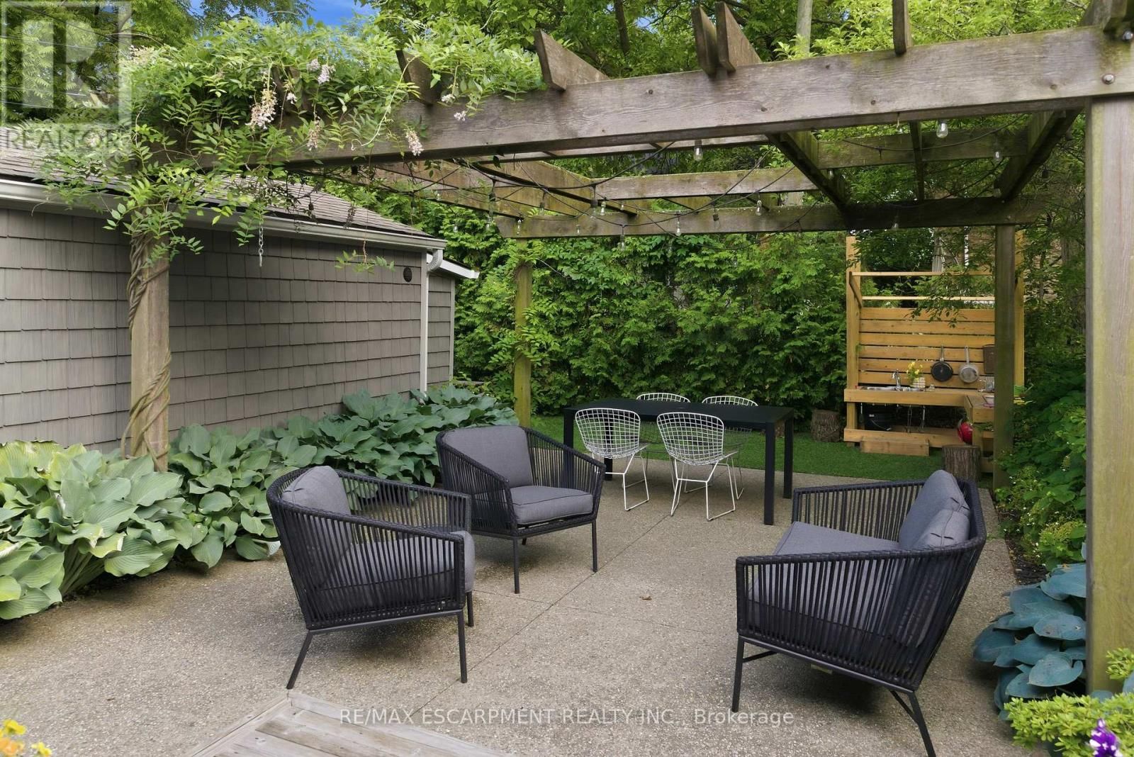 73 ARKELL STREET Image 44