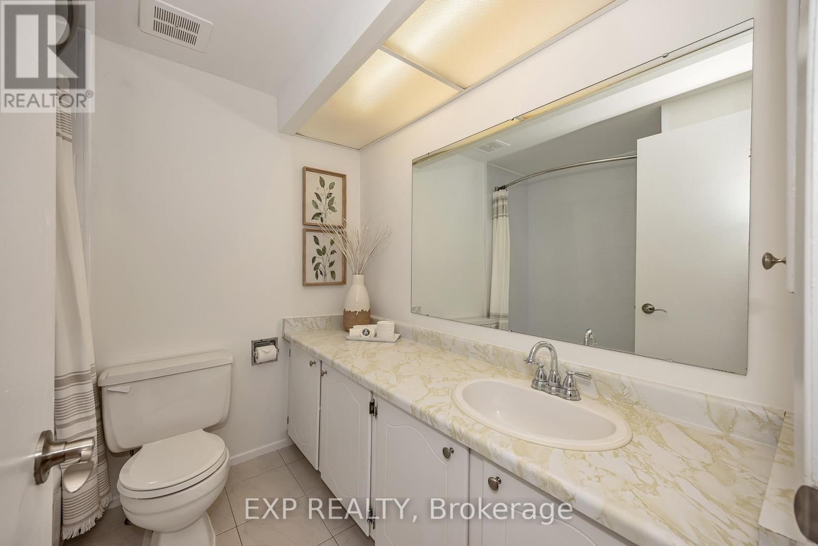 10 GREENBORO CRESCENT Image 11