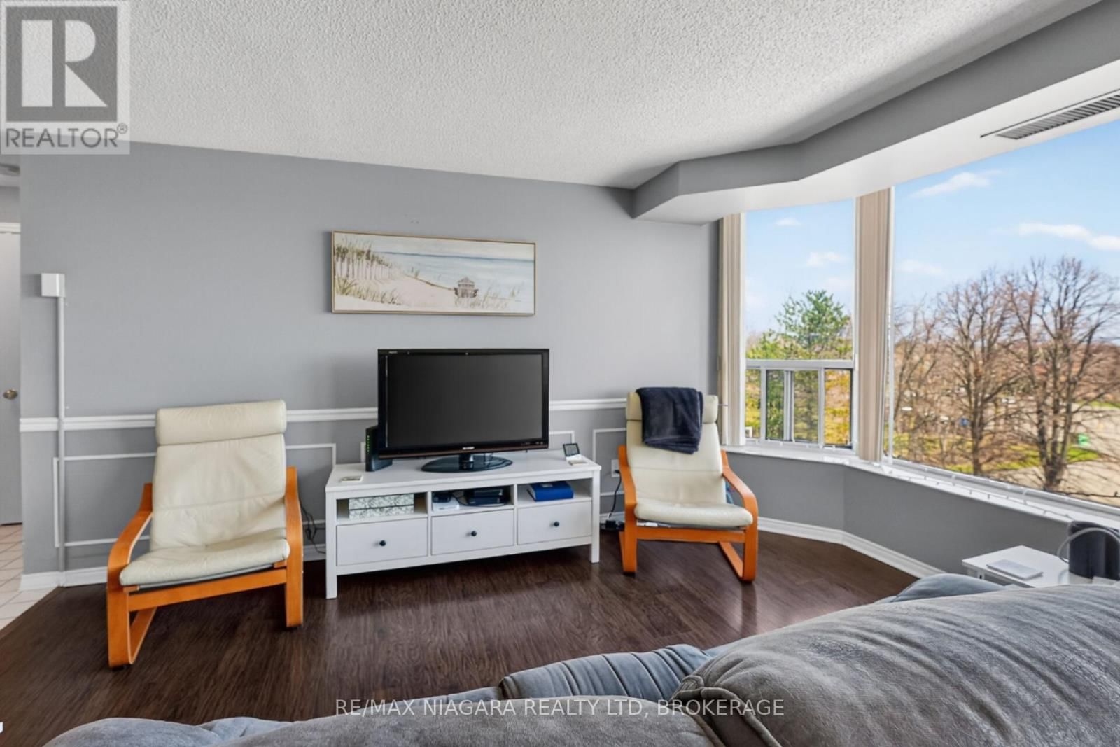 501 - 81 SCOTT STREET Image 6