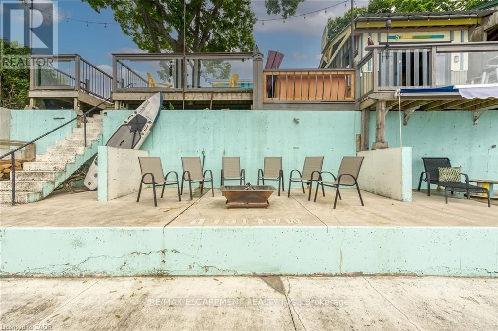 2090 LAKESHORE ROAD Image 11