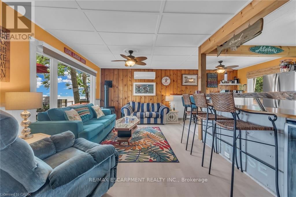 2090 LAKESHORE ROAD Image 22