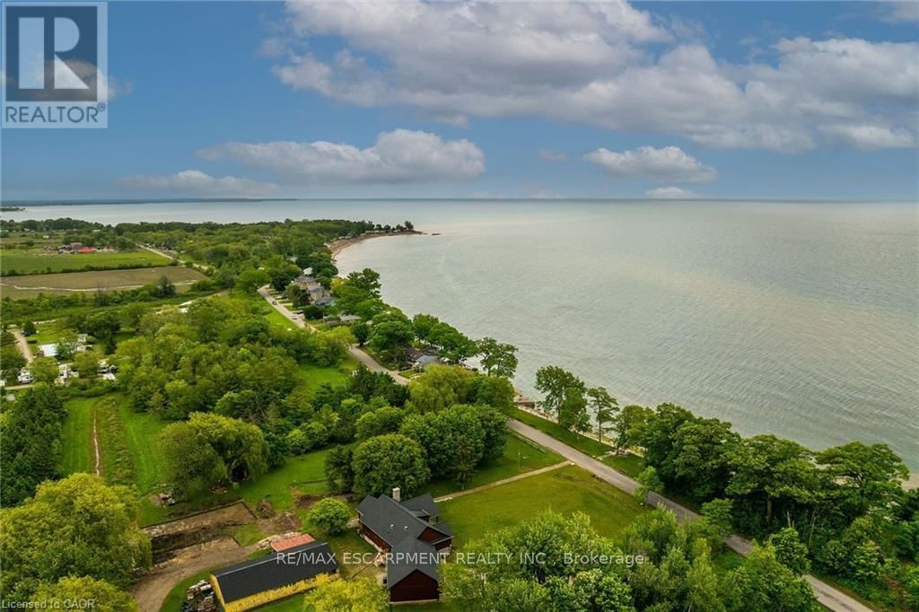 2090 LAKESHORE ROAD Image 50