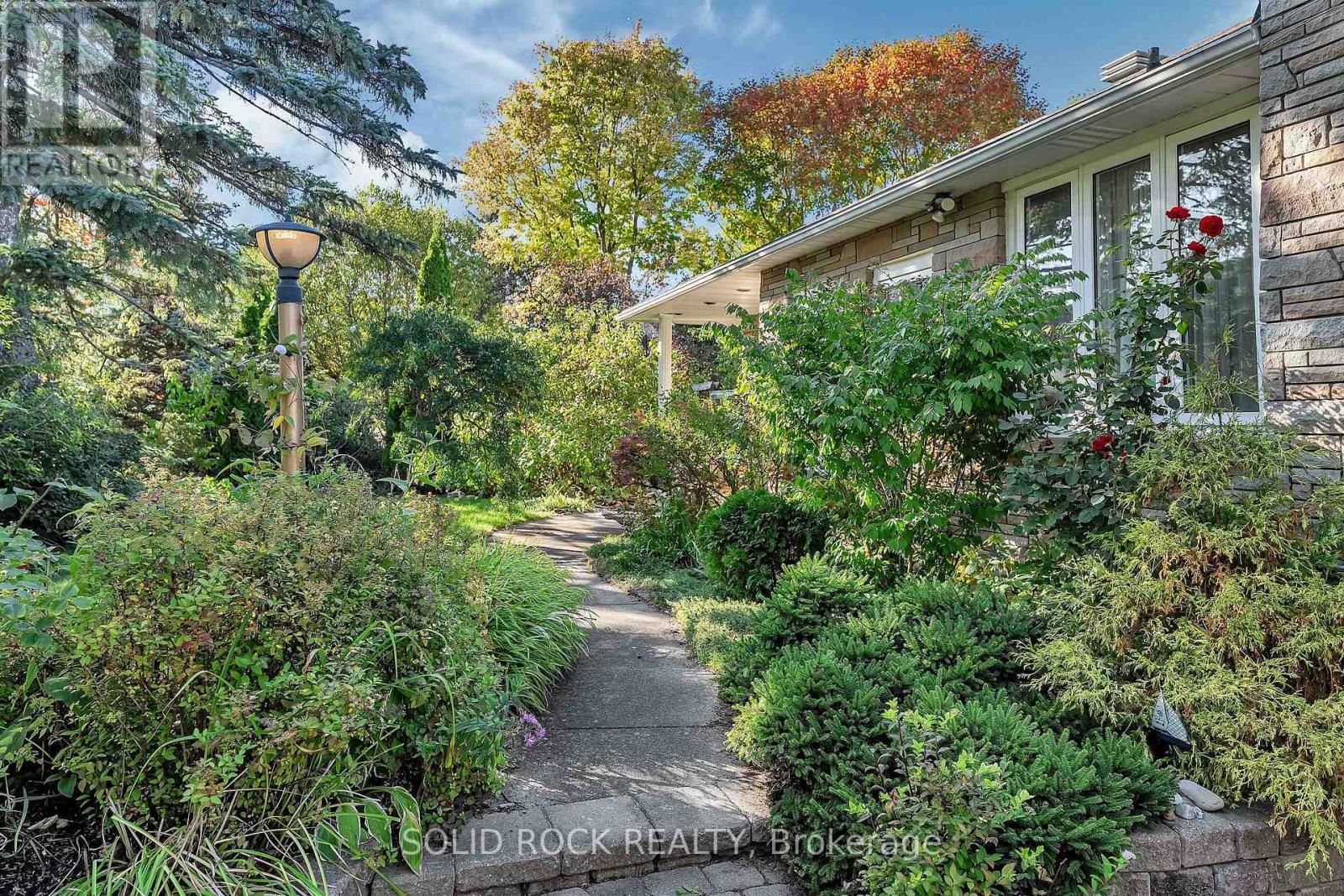 471 TILLBURY AVENUE Image 5