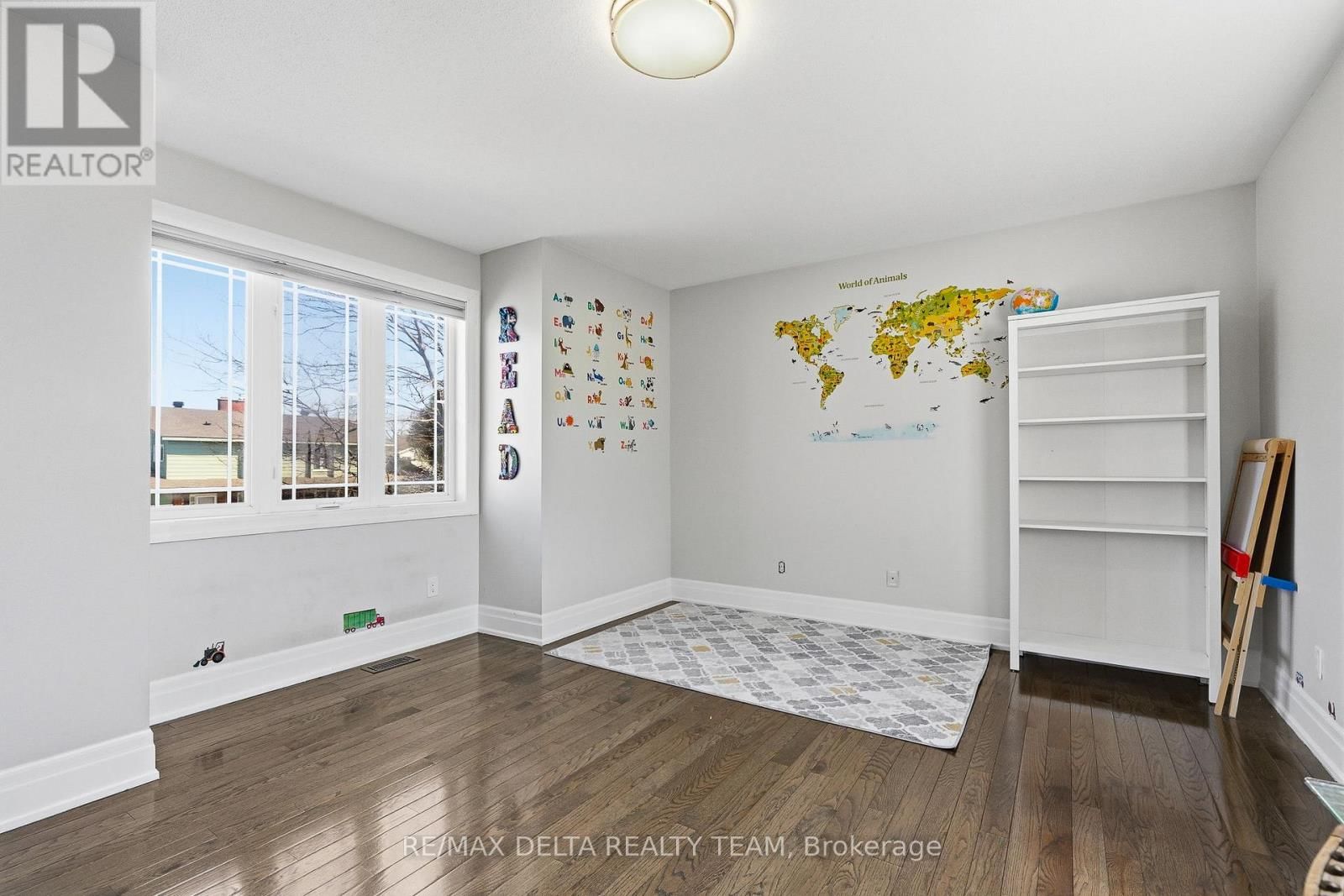 939 CAHILL DRIVE WEST Image 24