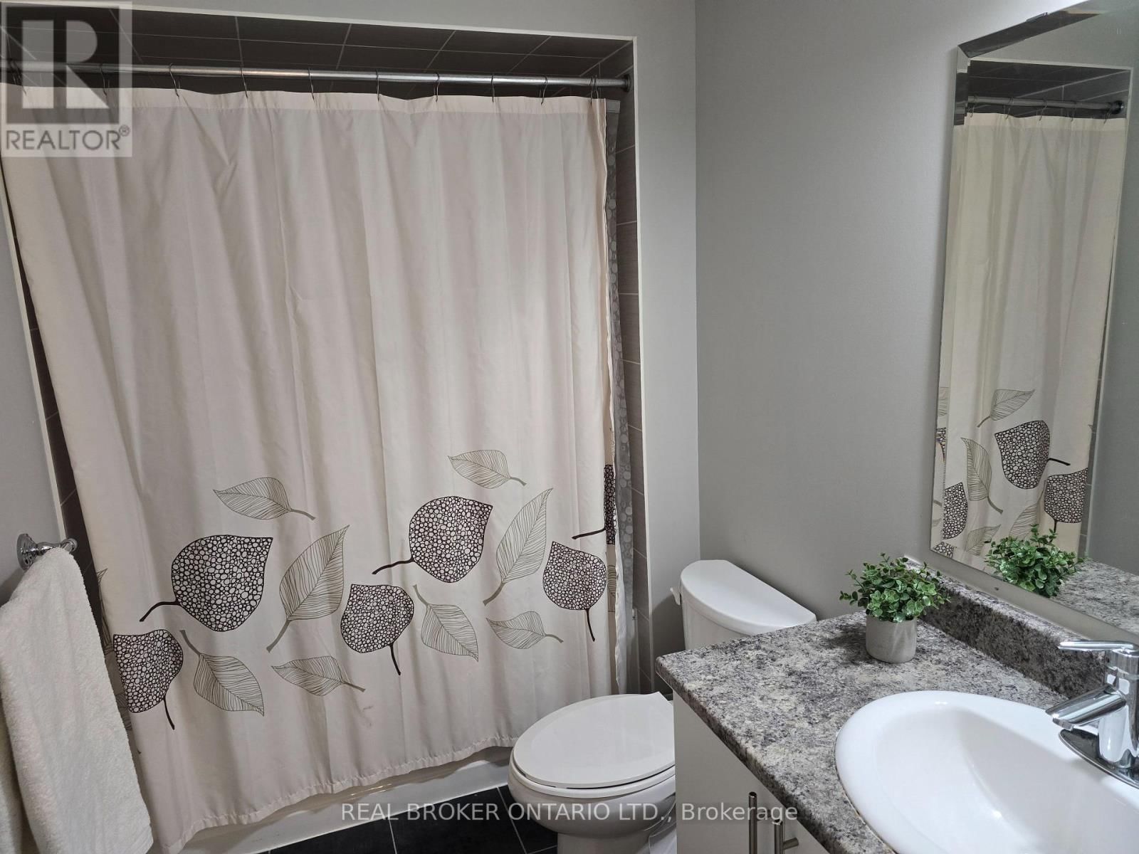 888 FLETCHER CIRCLE Image 14