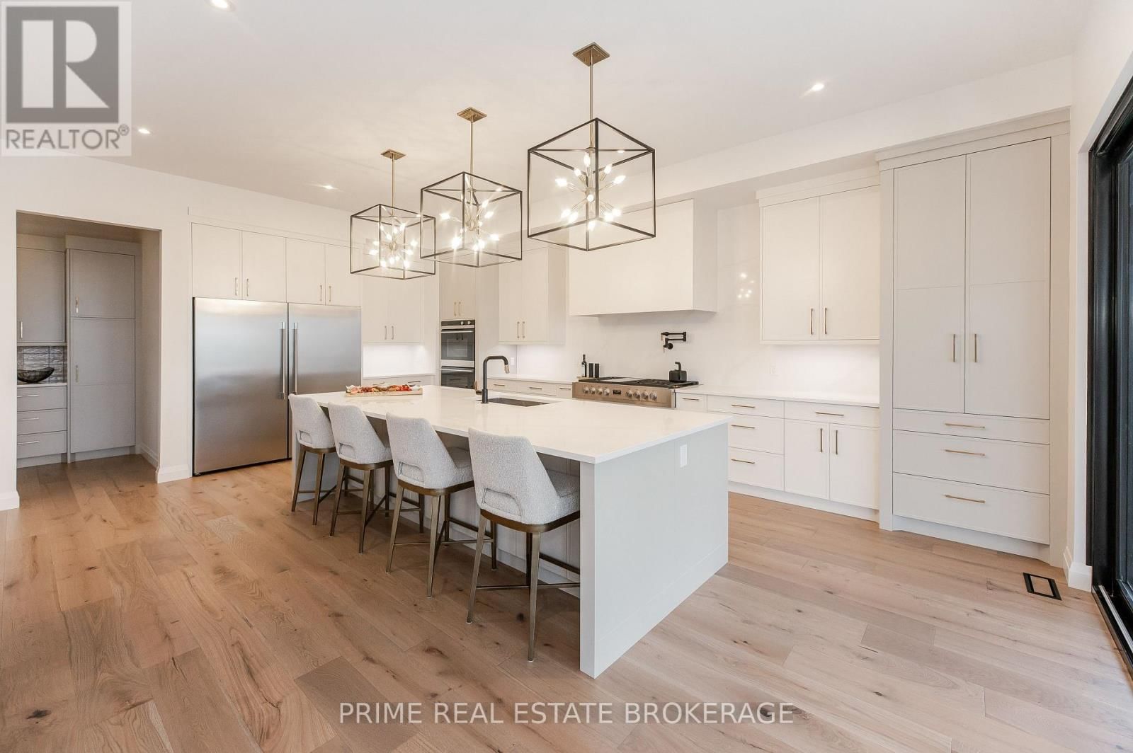 9 BLACK WALNUT DRIVE Image 15