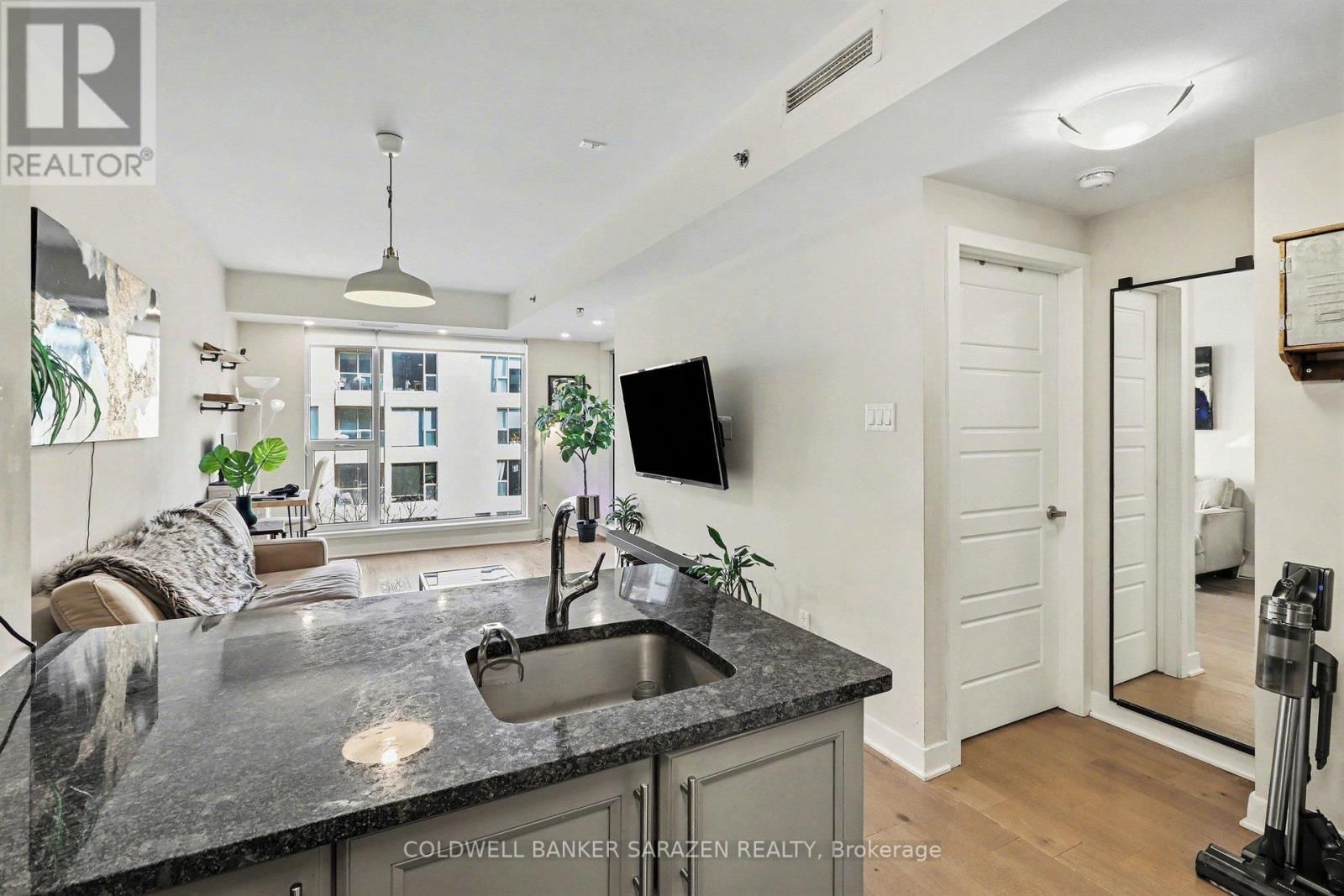 405 - 300 LETT STREET Image 11