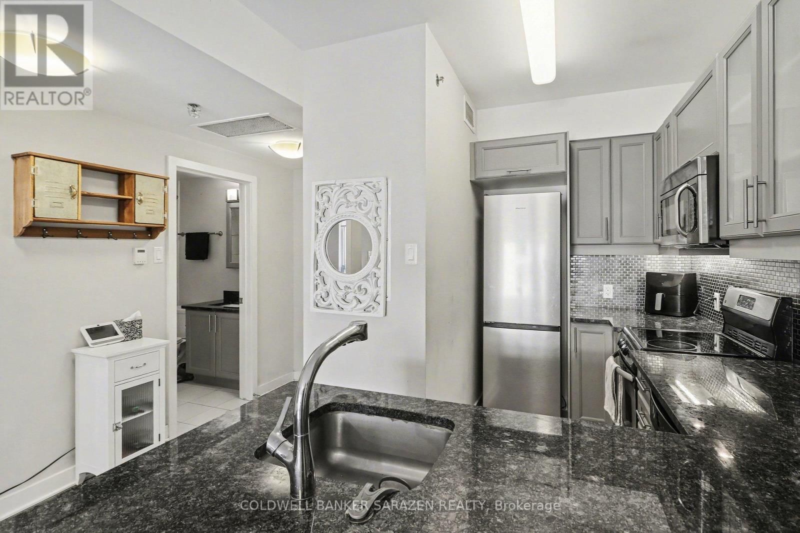 405 - 300 LETT STREET Image 9