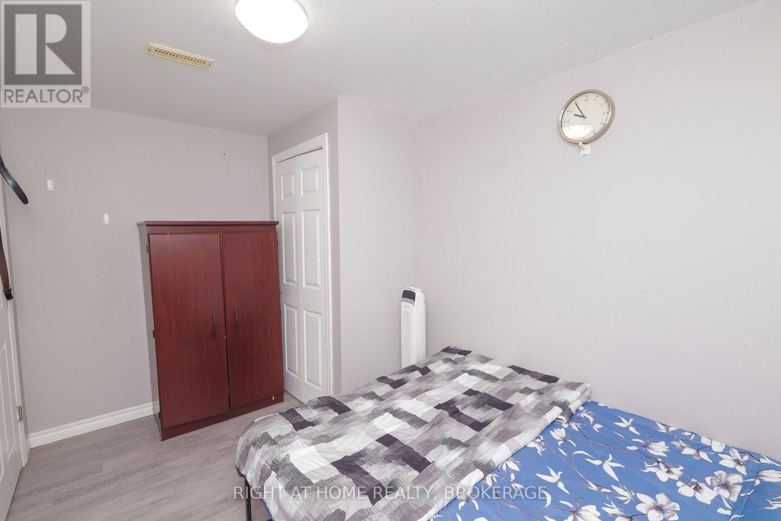 7698 MULHERN STREET Image 19