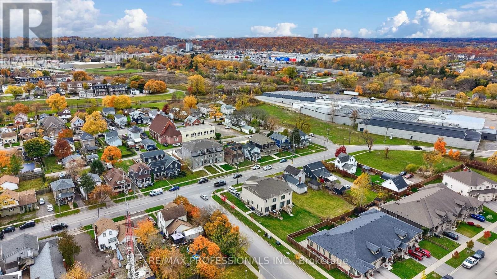 27 OAKDALE AVENUE Image 17