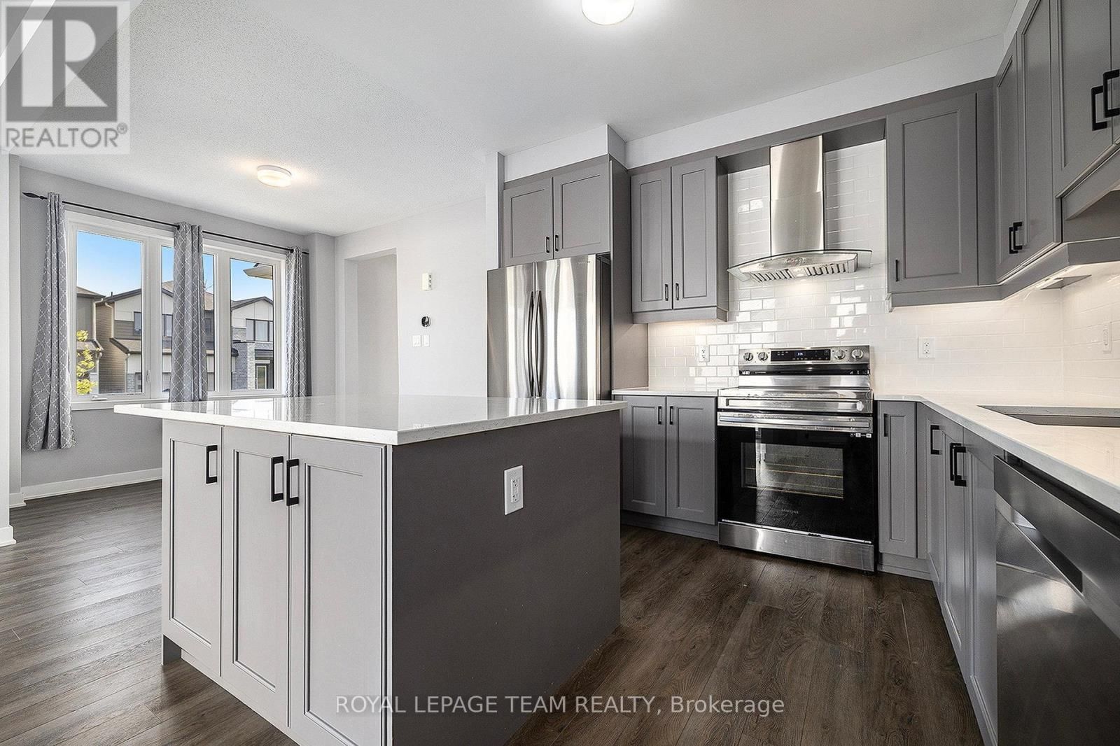 165 YEARLING CIRCLE Image 12