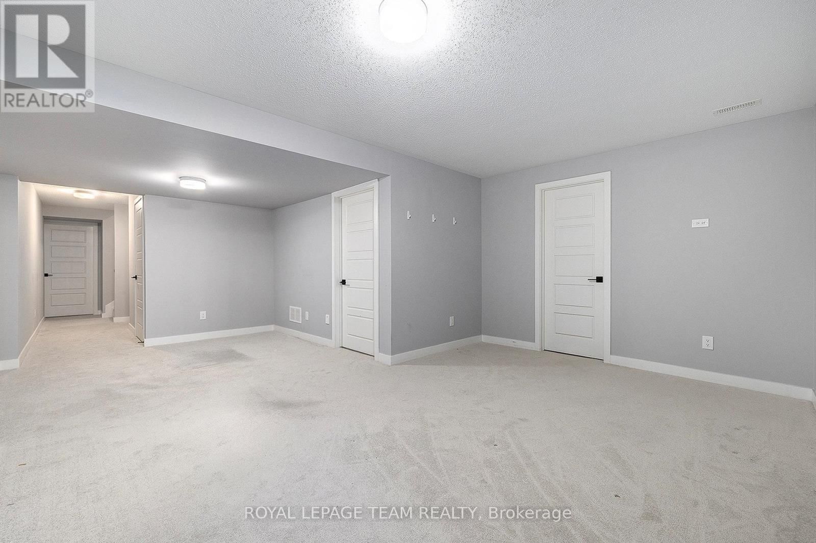 165 YEARLING CIRCLE Image 27