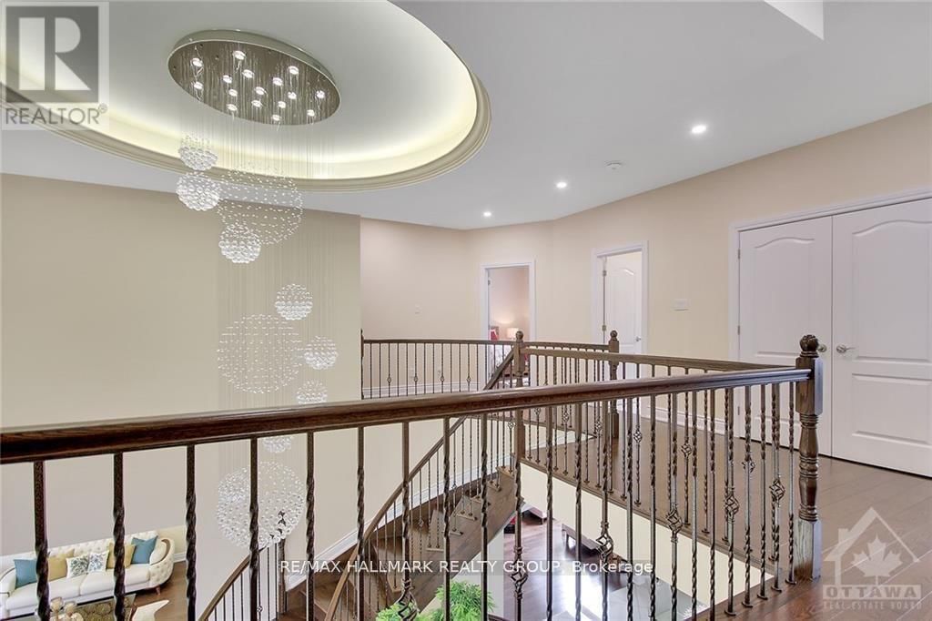 699 BALLYCASTLE CRESCENT Image 29