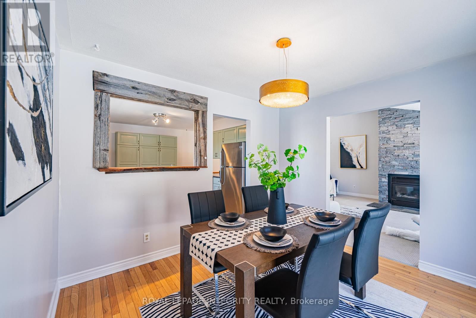 3976 CARP ROAD Image 10