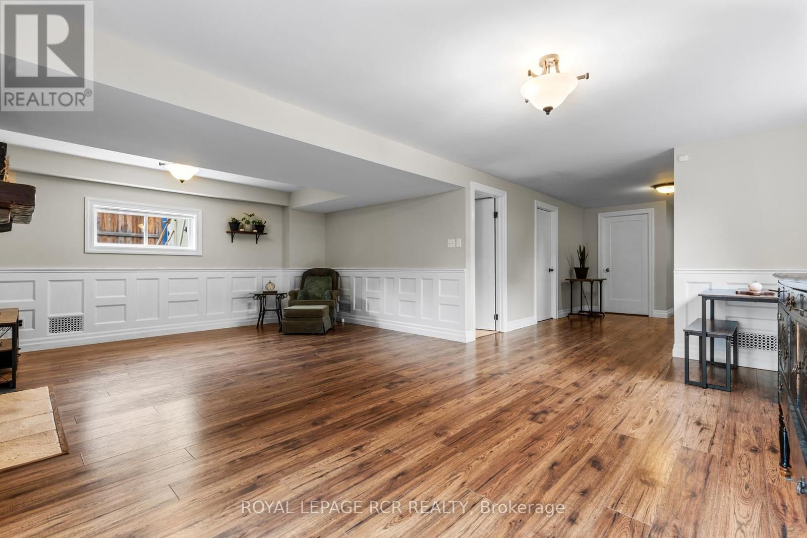 56 WILSON CRESCENT Image 23