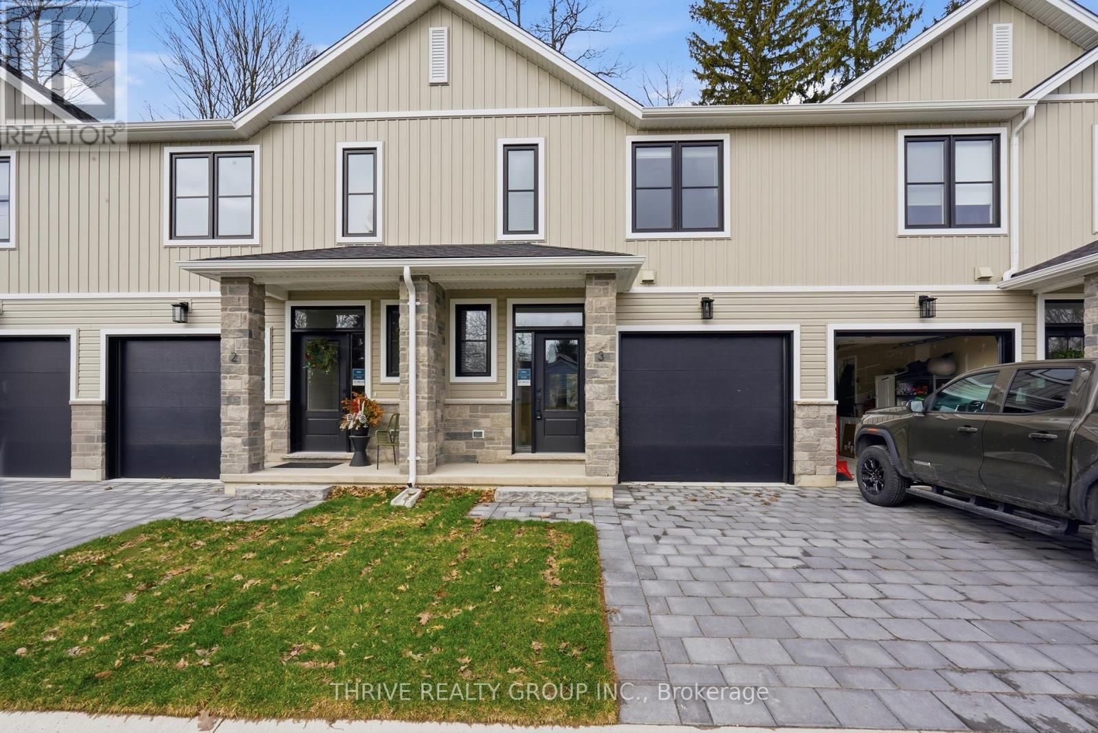 3 - 279 HILL STREET Image 1