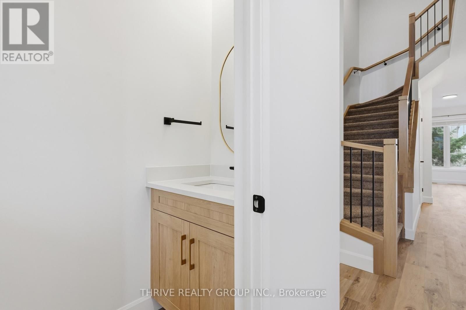 3 - 279 HILL STREET Image 18