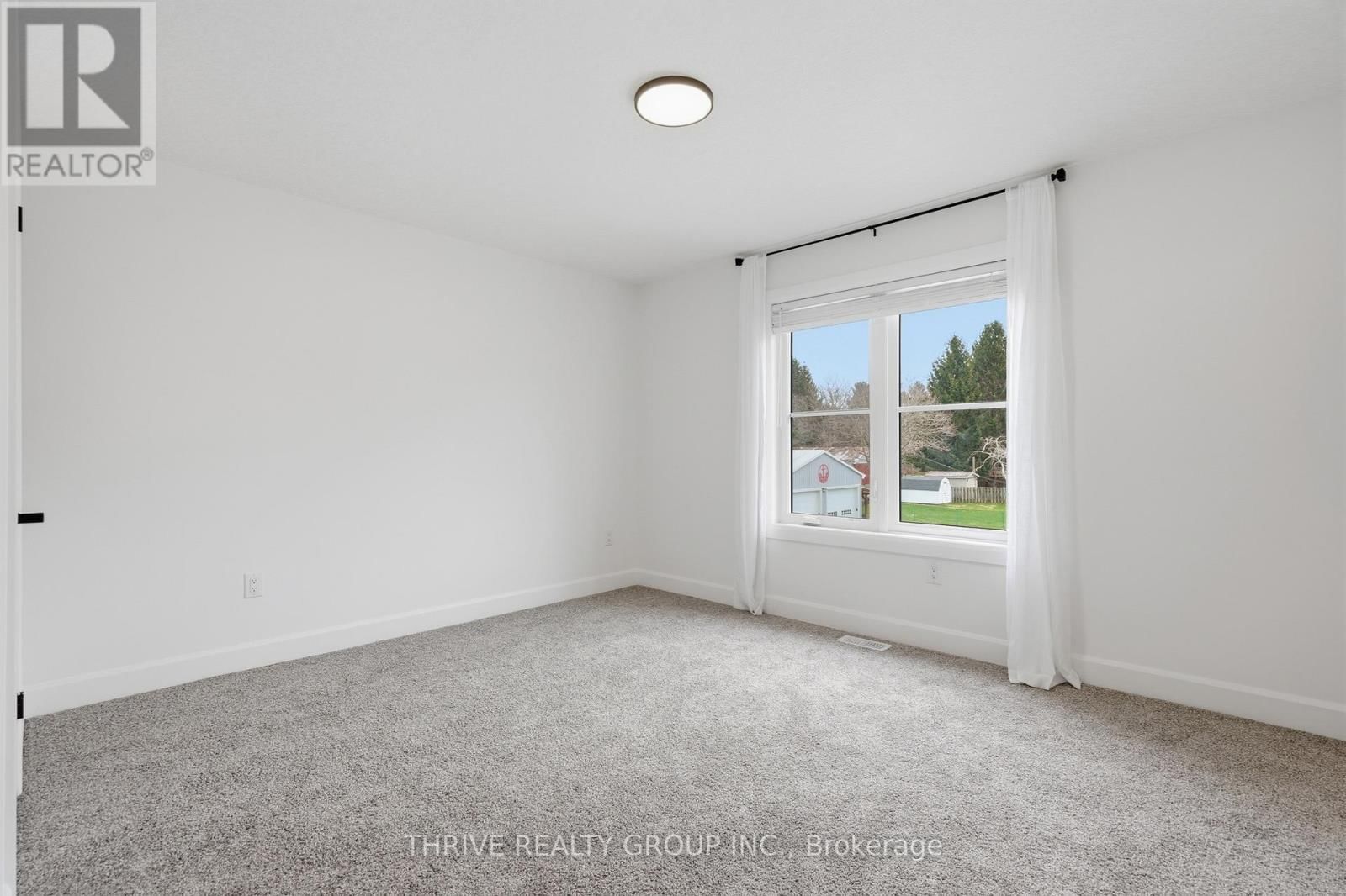 3 - 279 HILL STREET Image 19