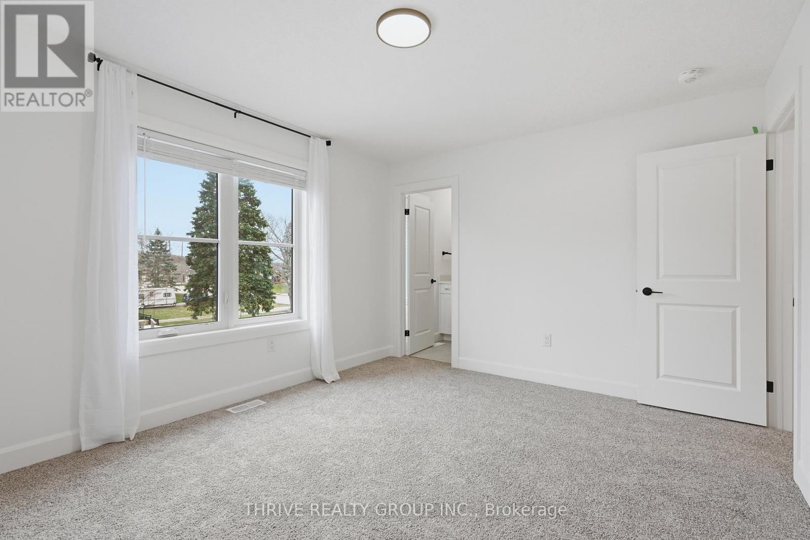 3 - 279 HILL STREET Image 21