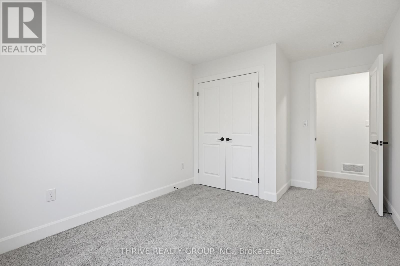 3 - 279 HILL STREET Image 27