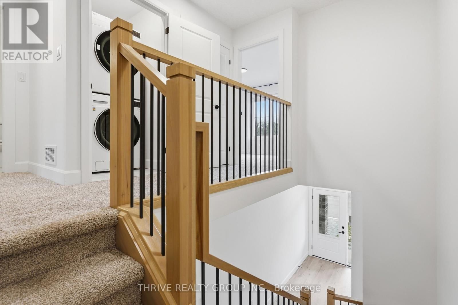 3 - 279 HILL STREET Image 31