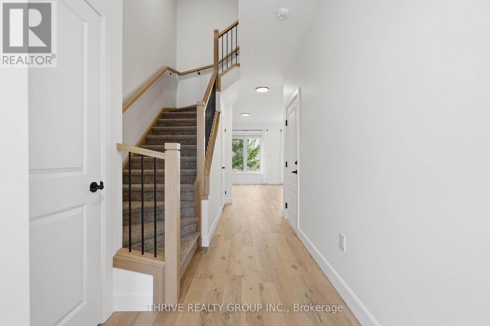 3 - 279 HILL STREET Image 5