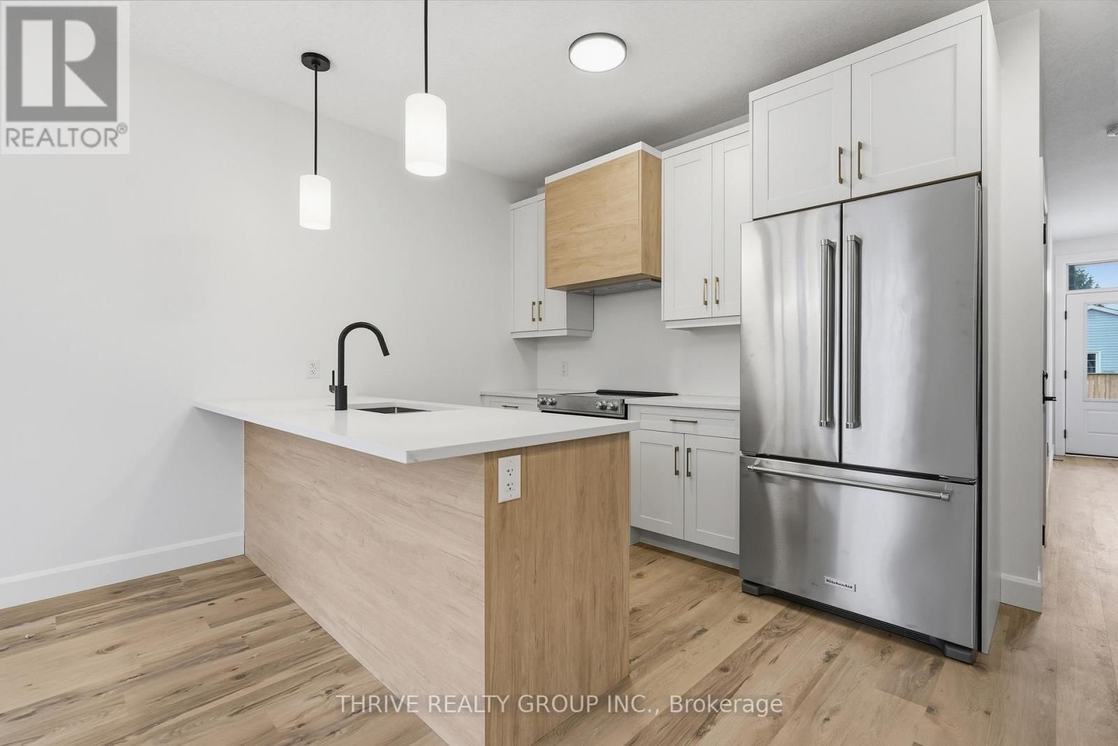 3 - 279 HILL STREET Image 7