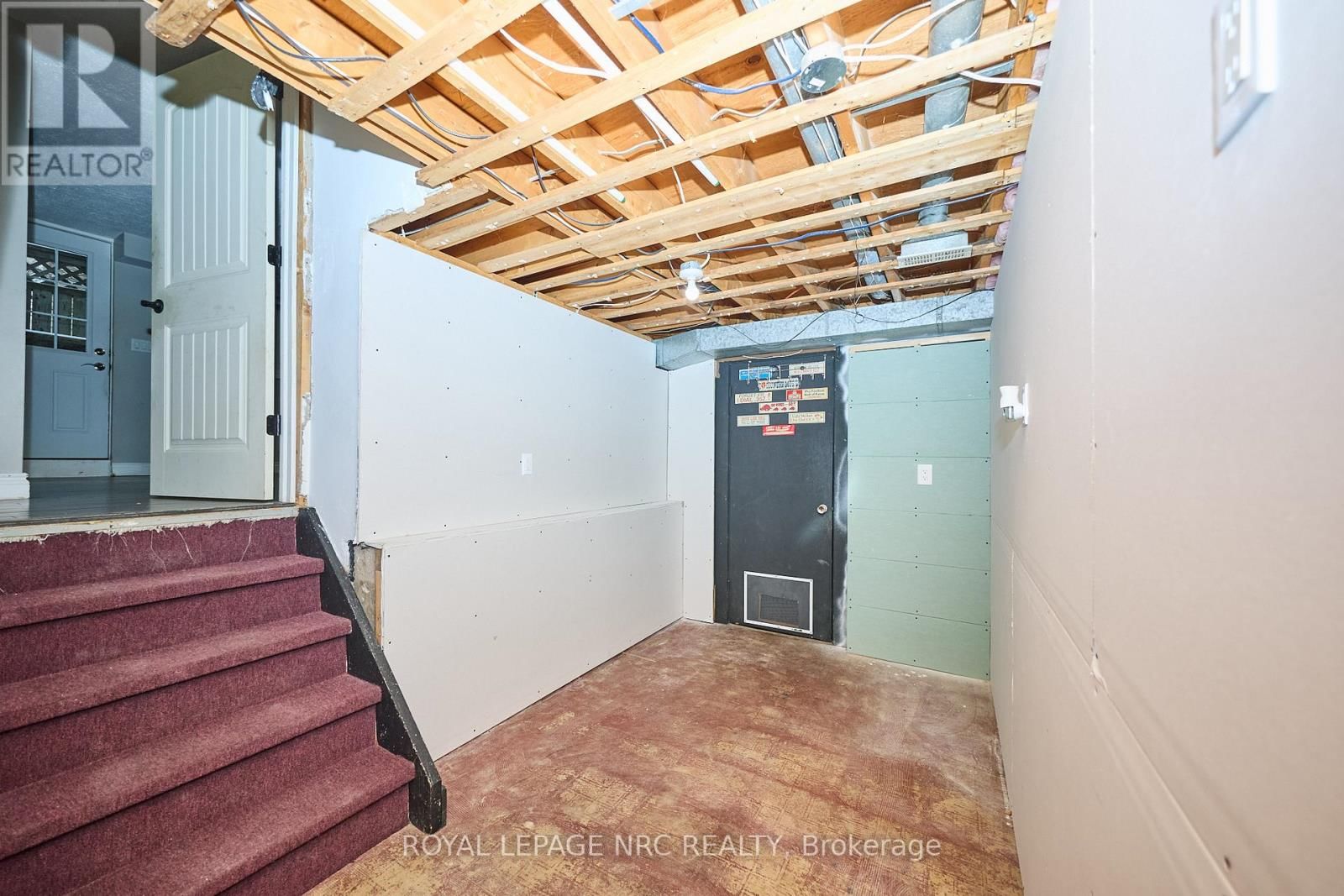 6796 STOKES STREET Image 24