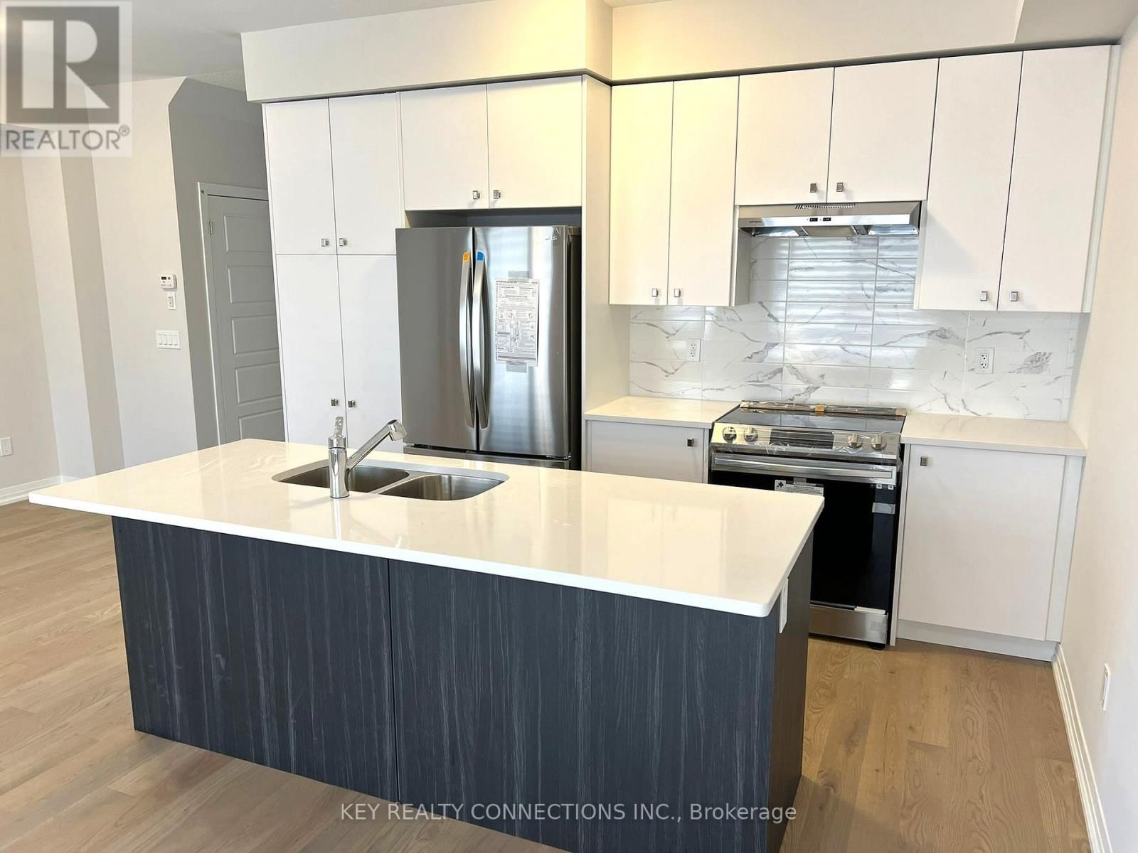 106 YALE DRIVE Image 9