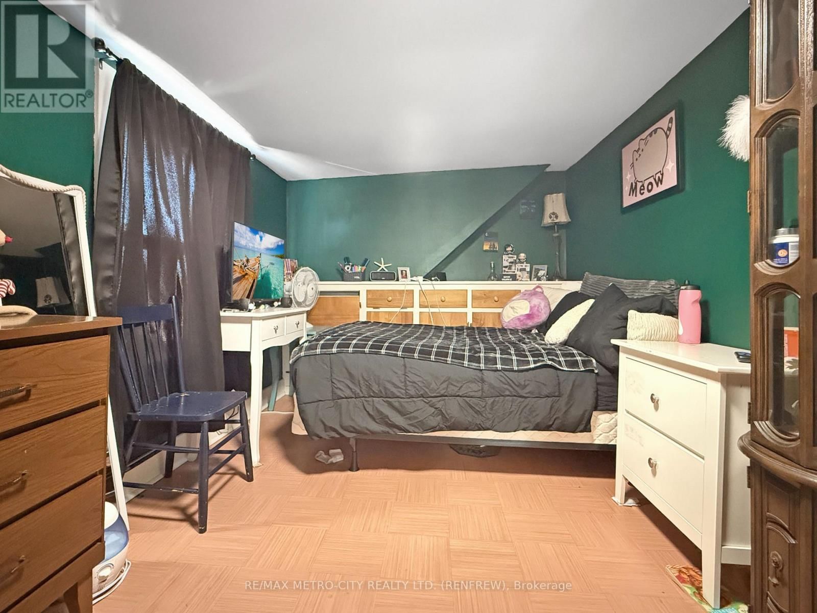 325 JOFFRE AVENUE Image 19