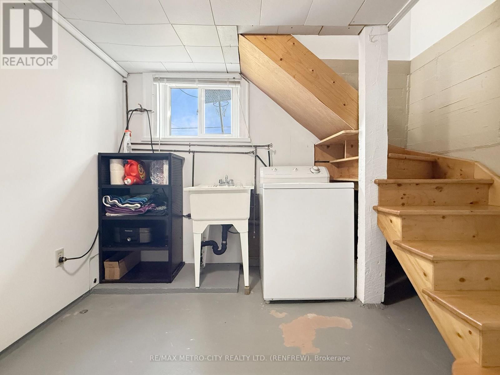 325 JOFFRE AVENUE Image 23