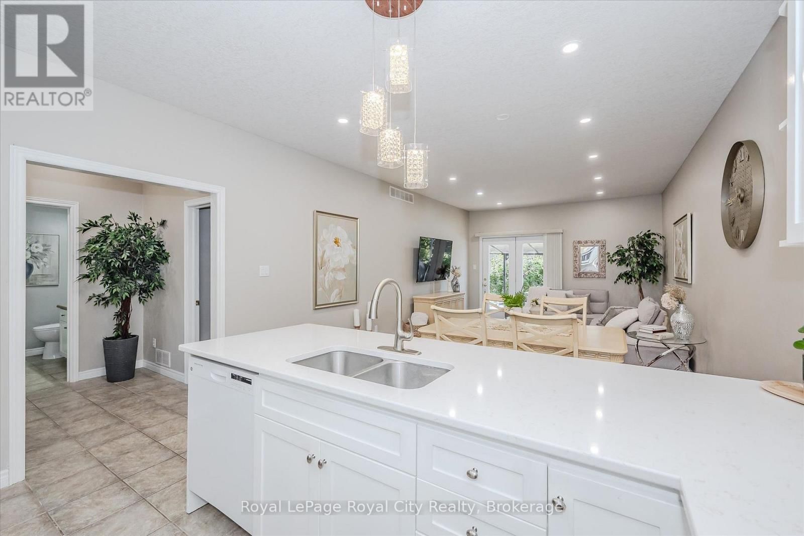 291 BAMFORD DRIVE Image 17