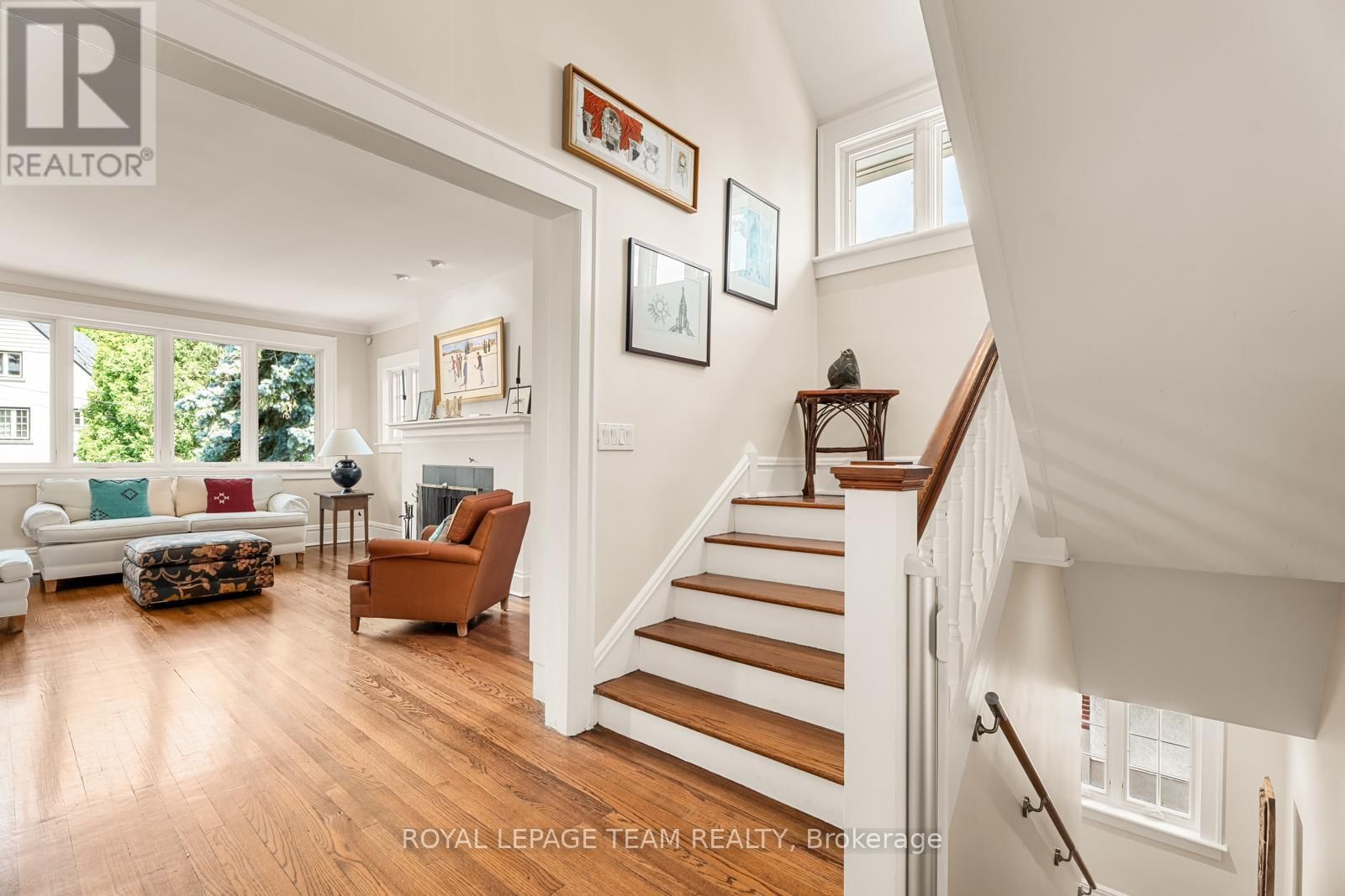 228 RIDEAU TERRACE Image 5