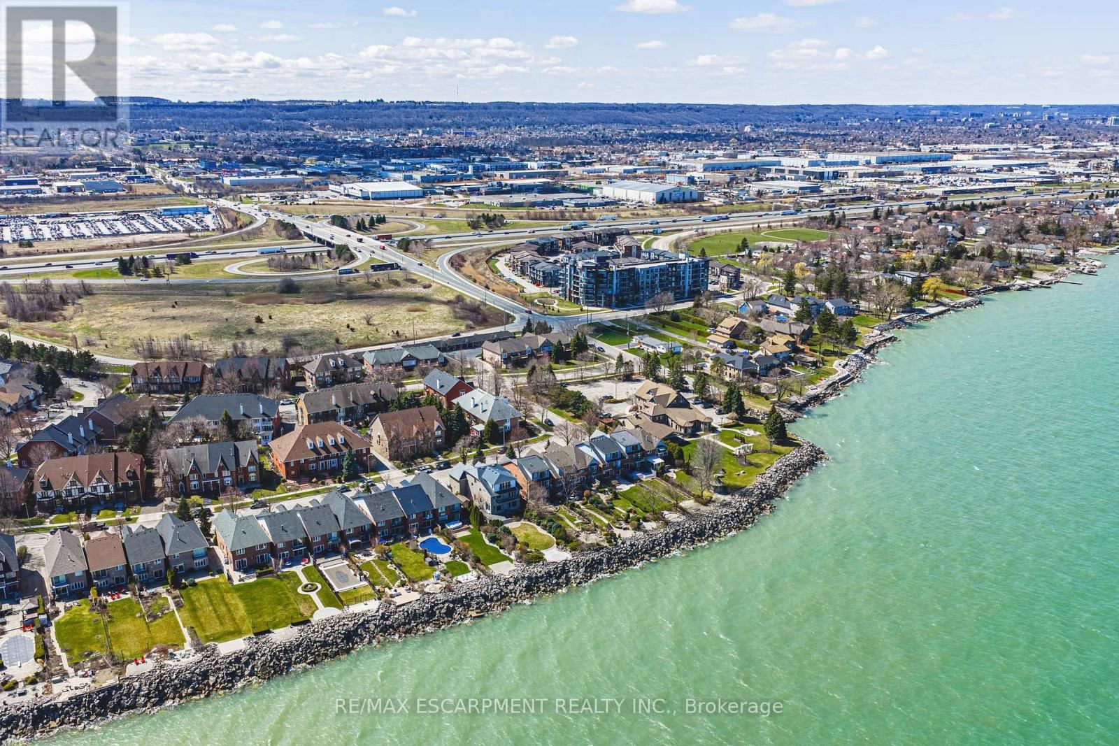 14 - 2 HARBOUR DRIVE Image 28