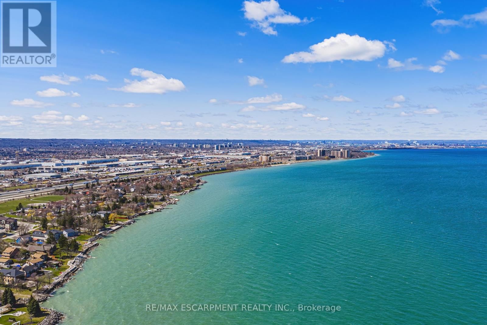 14 - 2 HARBOUR DRIVE Image 34