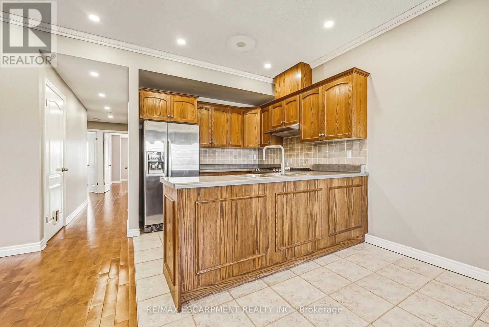 14 - 2 HARBOUR DRIVE Image 9