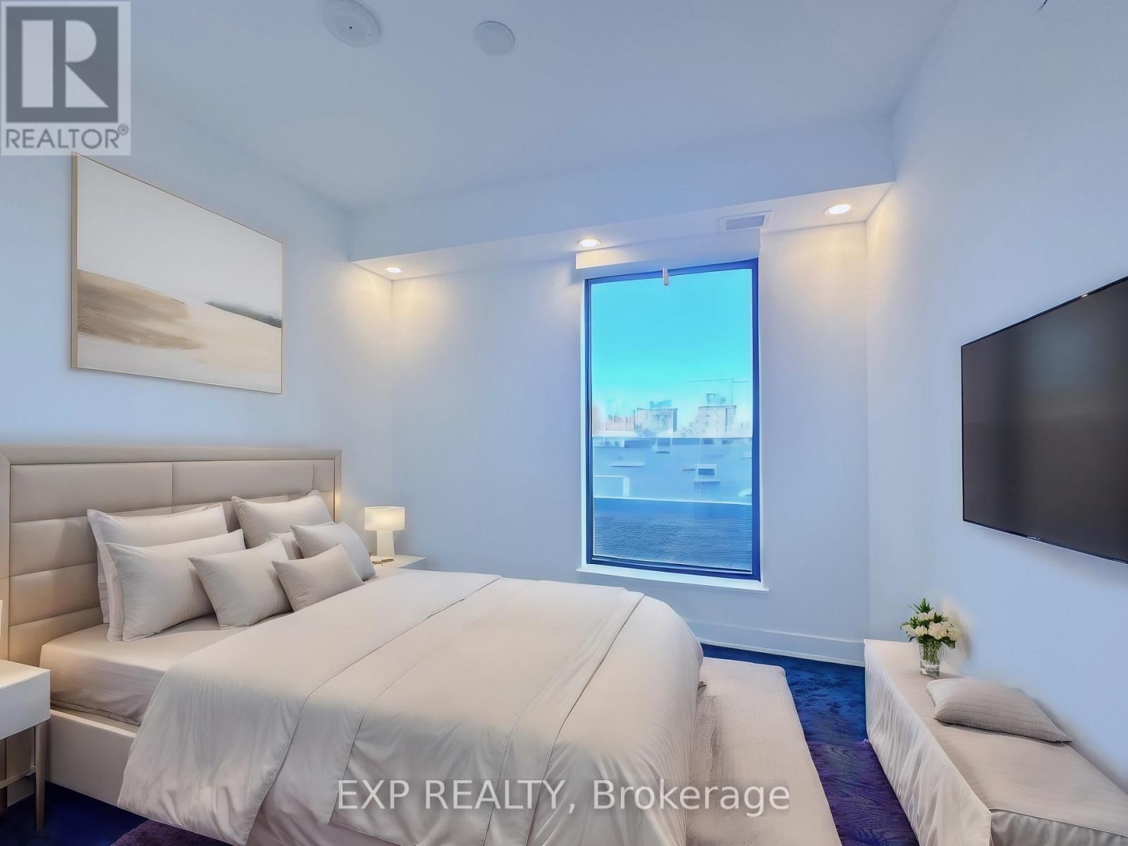 1301 - 340 QUEEN STREET Image 13