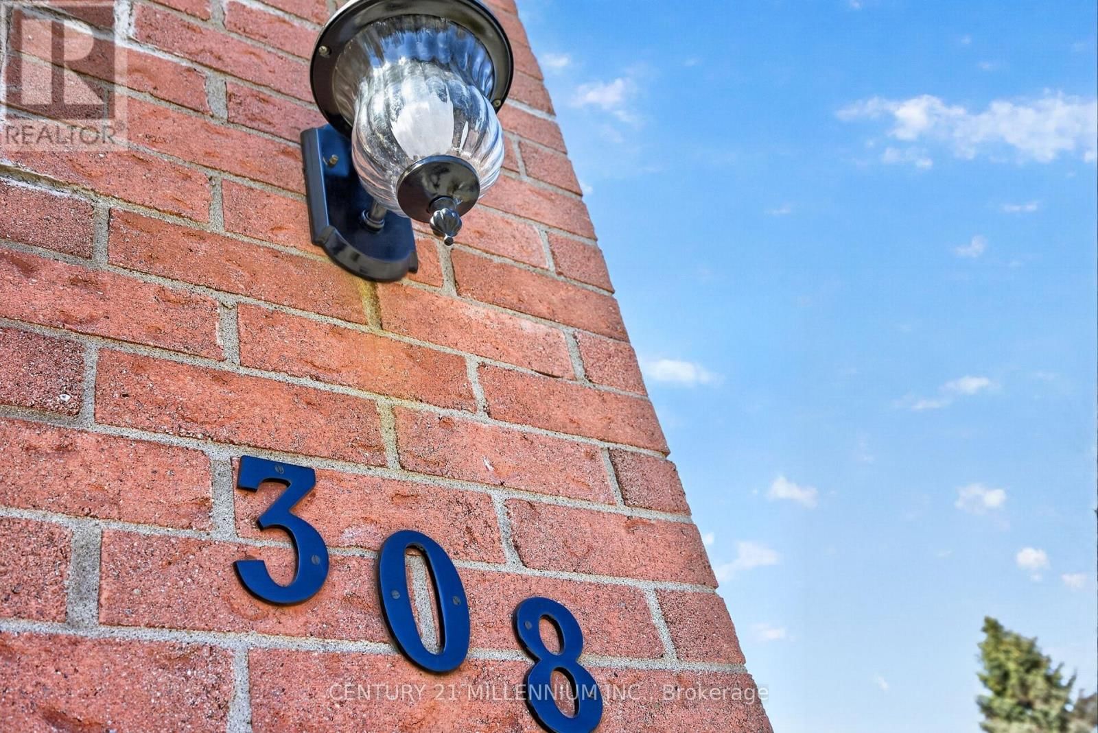 308 SHELBURNE PLACE Image 4