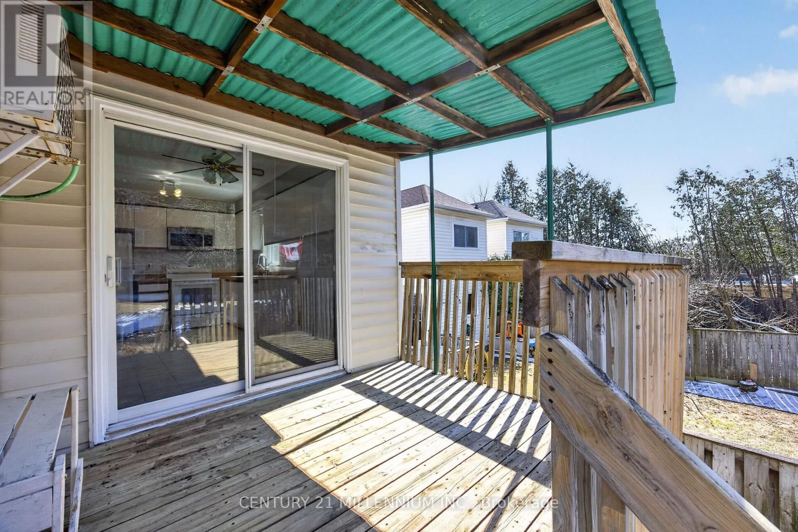 308 SHELBURNE PLACE Image 9