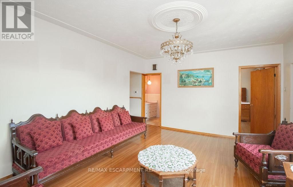 91 PEARL STREET NORTH Image 16