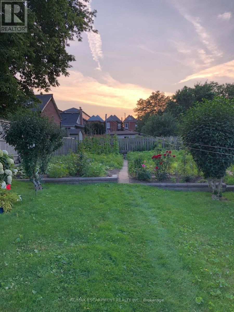 91 PEARL STREET NORTH Image 28