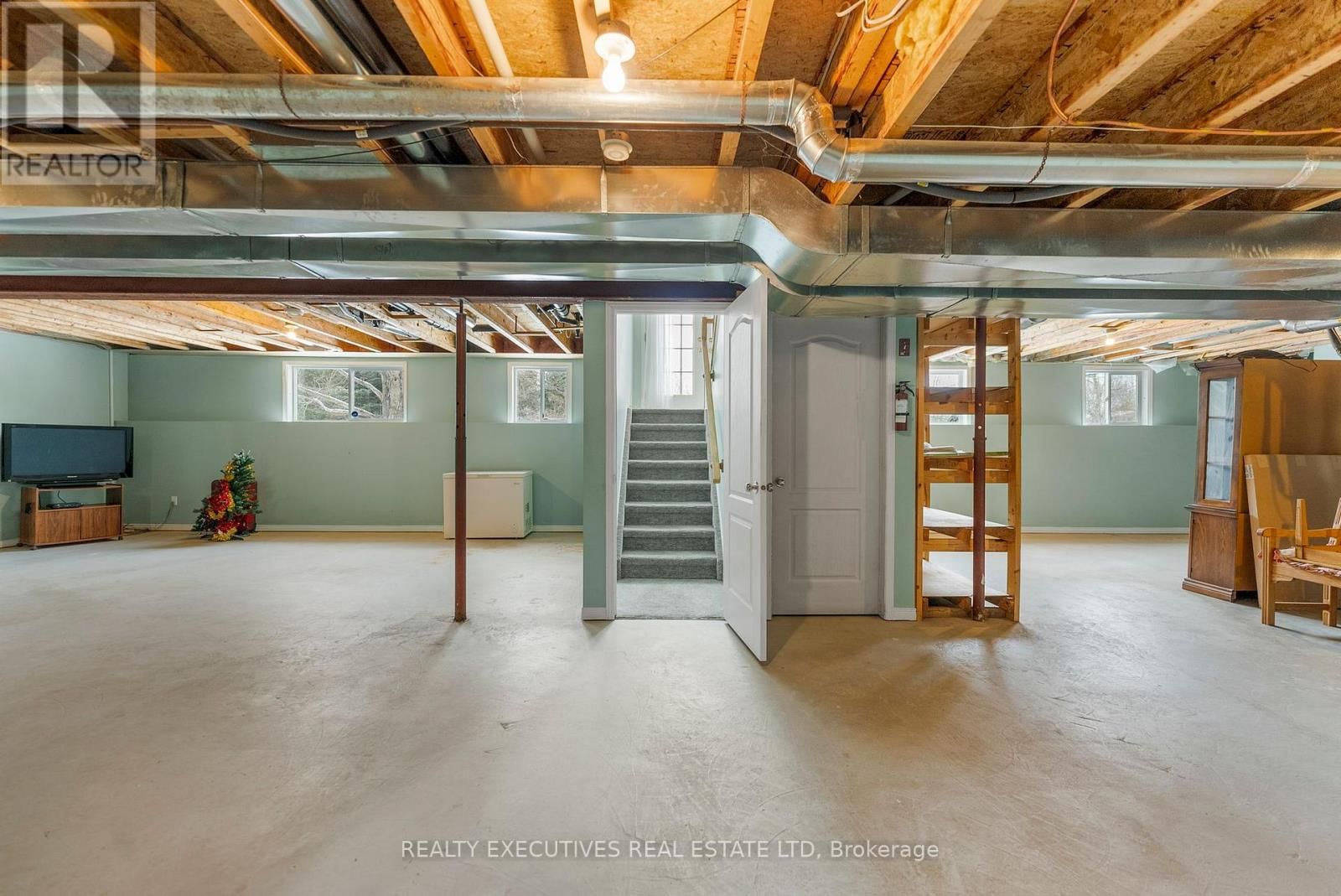 7854 MORNINGSIDE AVENUE Image 20